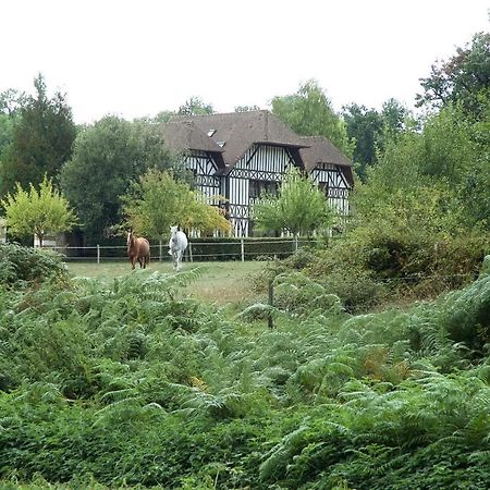 La Haye-Malherbe Le Pommier Doux, Maison D'Hote Du Domaine Du Chateau D'Argeronne מראה חיצוני תמונה